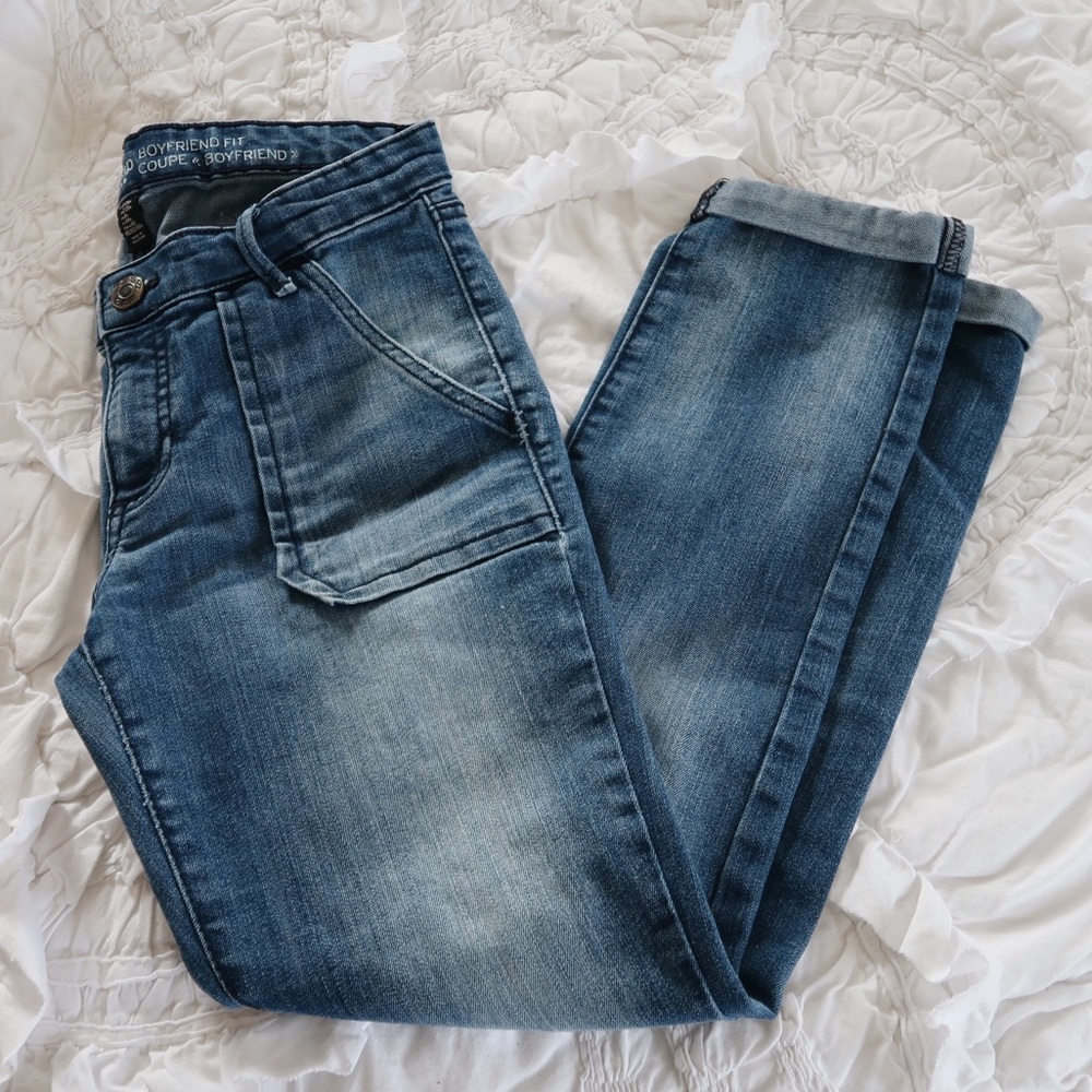GAP Boyfriend Coupe Jeans